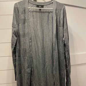 Grey cardigan